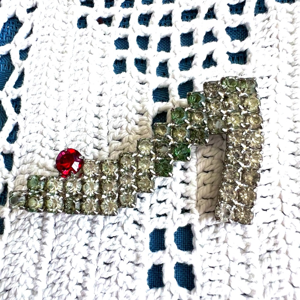 Vintage Dorothy Bauer high heel shoe Brooch
